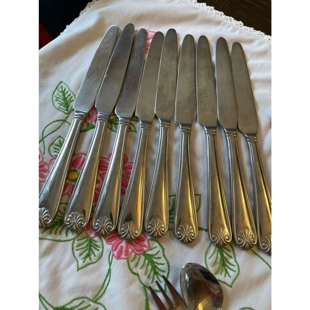 Cambridge Stainless SHELL Pattern Flatware Set/Pieces